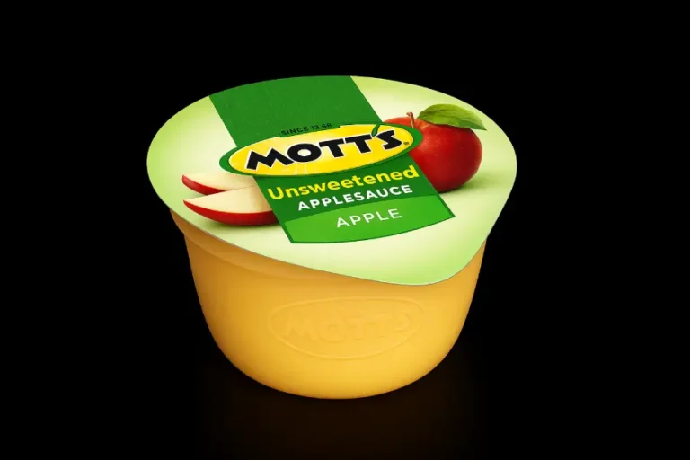 Freddy’s Mott’s Natural Applesauce